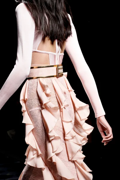 Look 30